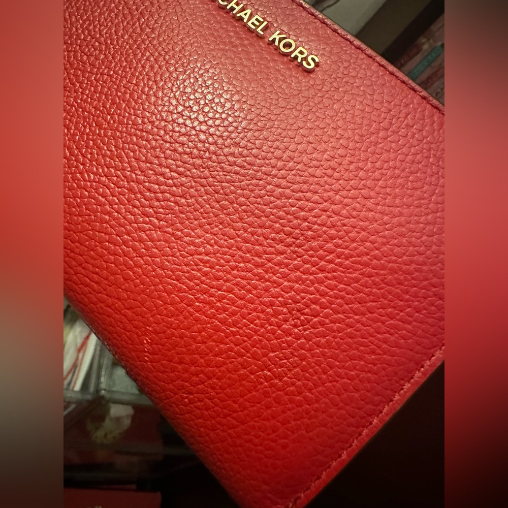 Nwot Adele Pebbled Leather Smartphone Wallet Wris… - image 5